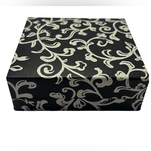 Sterling Silver Genuine Aventurine Bracelet New in box. - Picture 4 of 4